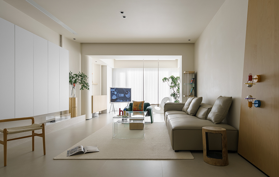 M House