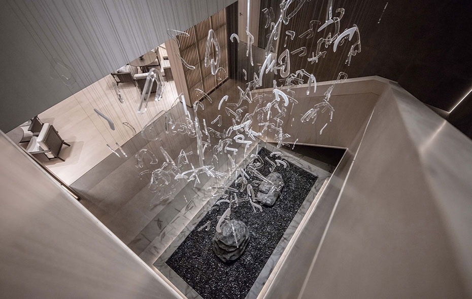 蓝光万华湖畔花苑服务中心