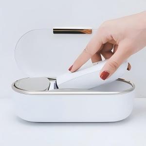 4.  医疗健康与关怀设计