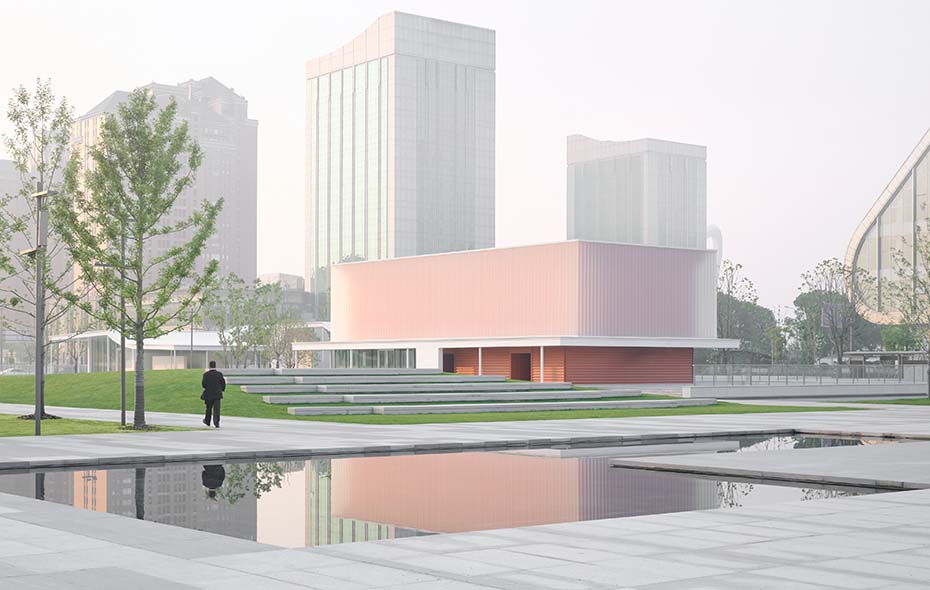 昆山城市广场地上景观建筑